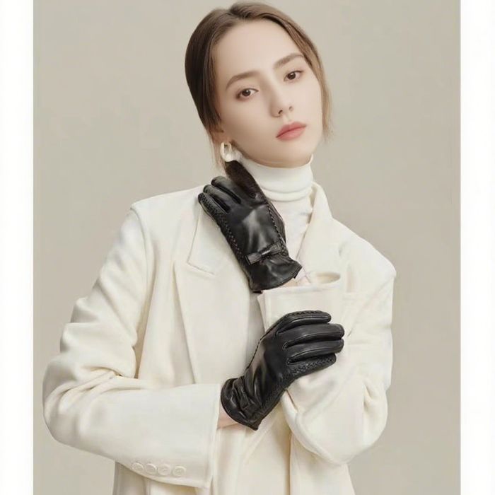 Women's Premium Sheepskin Leather Gloves with Thermal Fleece Lining - Touchscreen Compatible