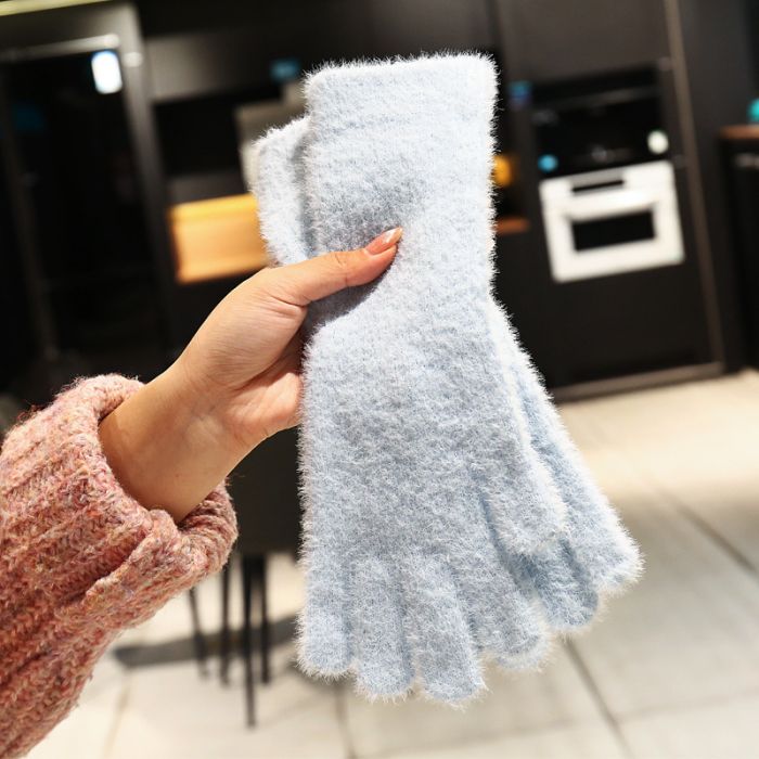 Women's Faux Mink Velvet Touchscreen Winter Gloves - Cozy Thermal Lined Cold Weather Gloves for Daily Commute