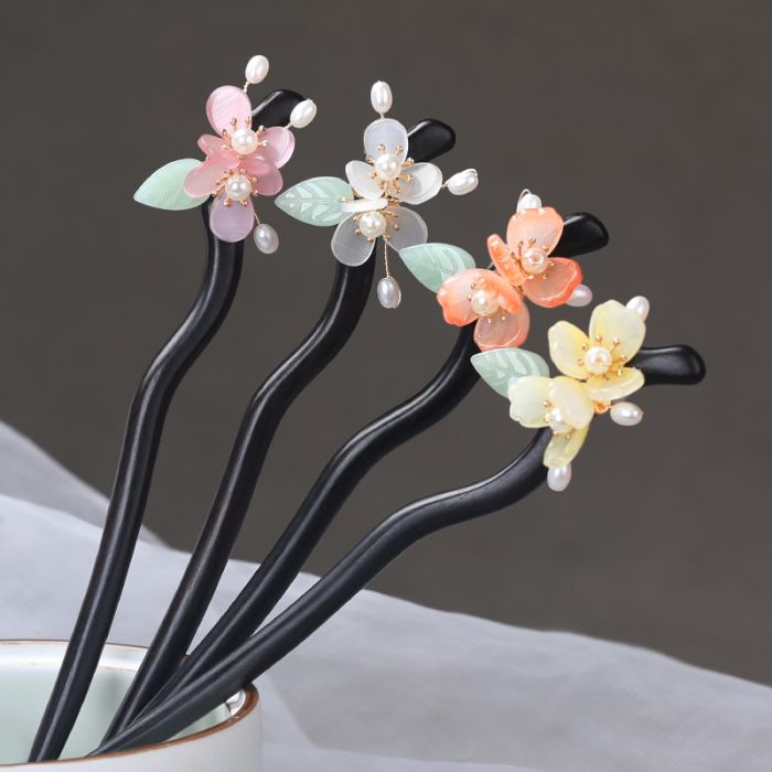 Chinese Traditional Wooden Hair Pin - Handcrafted Floral Design Hair Stick for Hanfu & Qipado