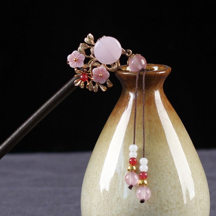 Traditional Chinese Wooden Hair Pin - Vintage Floral Design Hanfu Hair Accessory