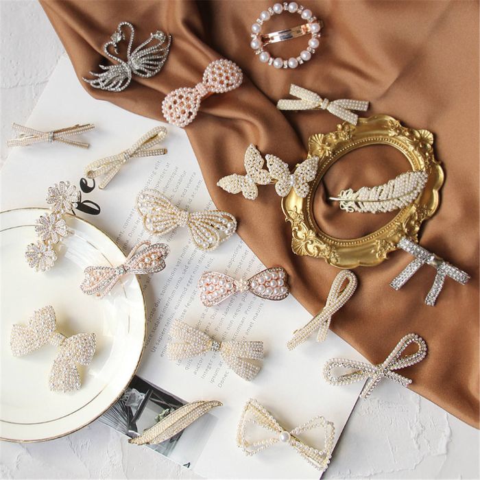 Luminous Butterfly Rhinestone Hair Clip