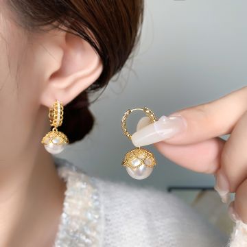 Lace Pearl & Cubic Zirconia Drop Earrings - Elegant Rhinestone Crown Flower Design with Silver Pin