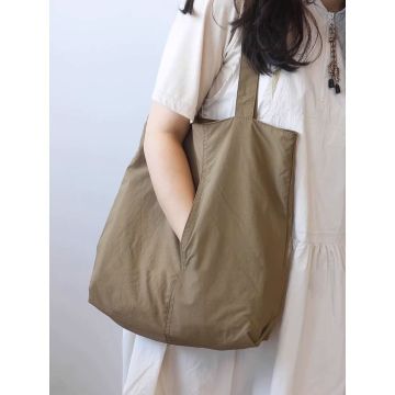 Women's Ultra-Light Nylon Tote Bag - Large Capacity Shoulder Purse with Inner Pocket & Snap Closure - 2026 Spring Collection