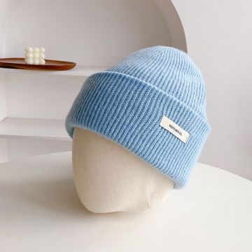 100% Pure Wool Women's Knitted Beanie - Premium Winter Hat with Oversized Fit
