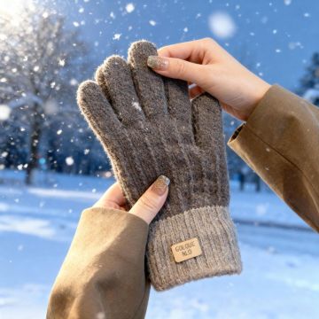 Winter Warm Knit Gloves with Touchscreen Compatibility - Thermal Anti-Slip Cycling & Outdoor Gloves