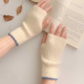 Women's Winter Touchscreen Half-Finger Knit Gloves - Warm & Stylish Cycling Gloves 2026