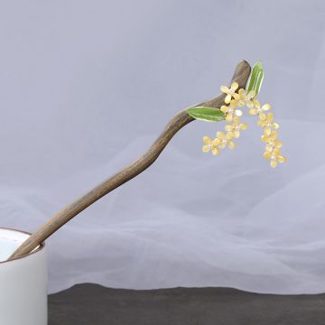 Handcrafted Green Sandalwood Hair Pin with Osmanthus Design - Vintage Chinese Style Hair Accessory