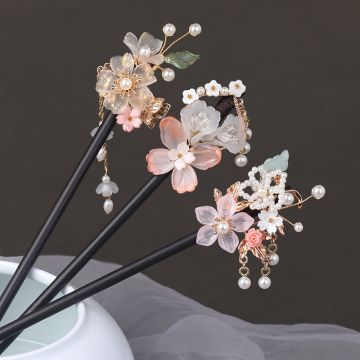 Handcrafted Chinese Wooden Hair Pin - Traditional Hair Stick for Hanfu, Qipao & Classical Hairstyles