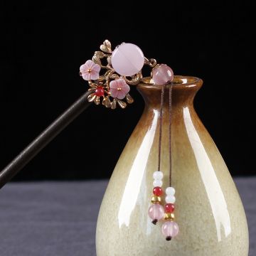 Traditional Chinese Wooden Hair Pin - Vintage Floral Design Hanfu Hair Accessory