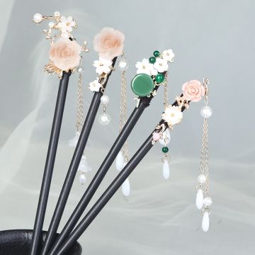 Traditional Chinese Wooden Hairpin with Tassel - Vintage Floral Hair Stick for Hanfu & Qipao Styling