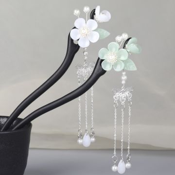 Chinese New Style Ebony Wood Hair Pin with Tassel - Traditional Retro Hair Accessory for Hanfu and Cheongsam