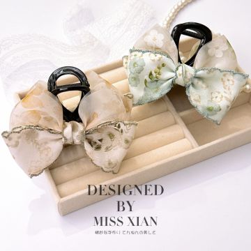 Sweet Chinese-Inspired Butterfly Floral Claw Clip - Handmade Tulle Hair Accessory